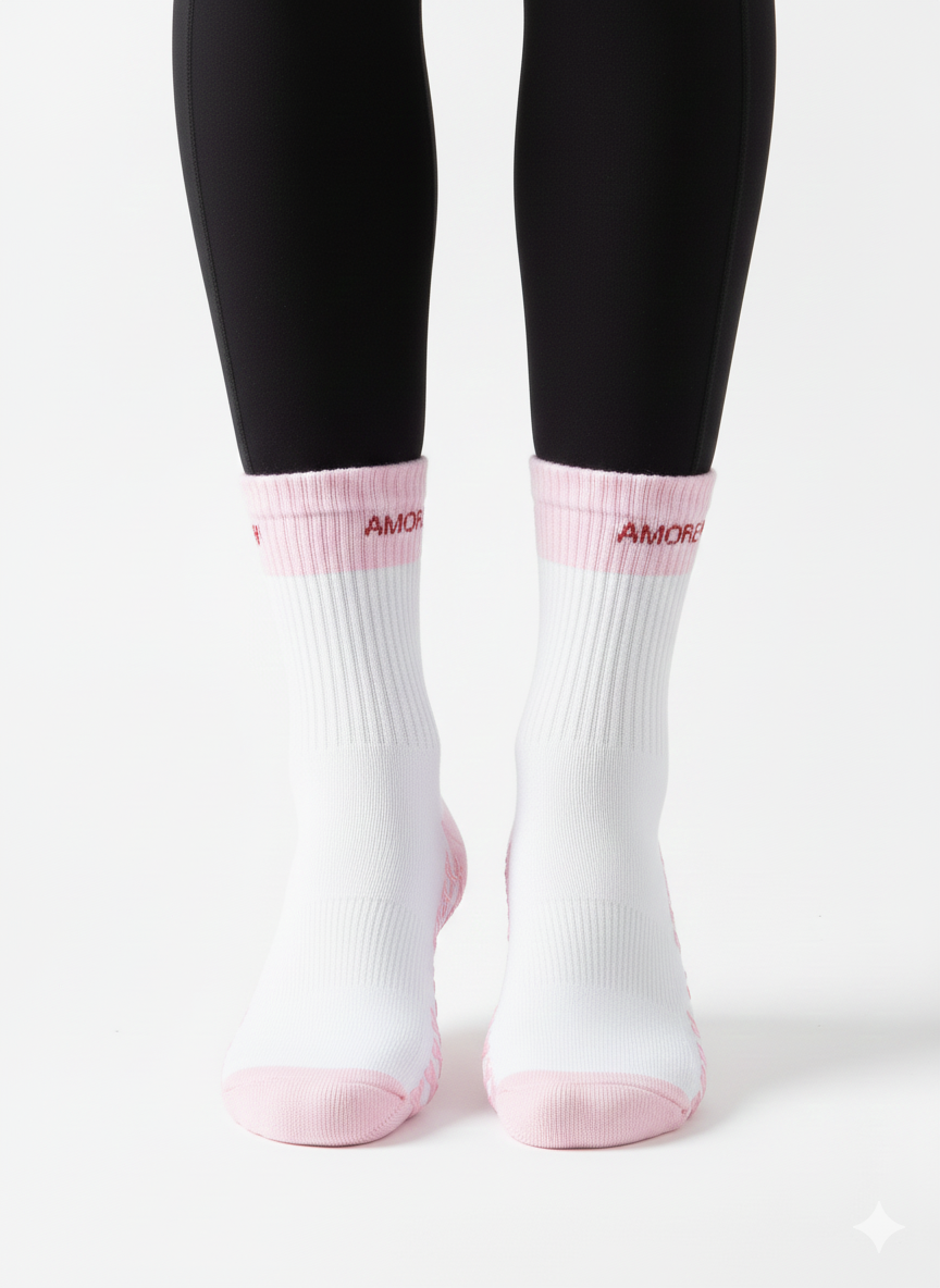 gripsocken_gripsocks_pilates_amore_rosa_weiß_white_weiss_pilates_yoga_red_lagree_reformer_barre_rot_pink_socken_studiopranique