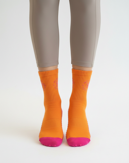 gripsocken_gripsocks_pilates_pink_orange_pilates_yoga_lagree_reformer_barre_socken_studiopranique